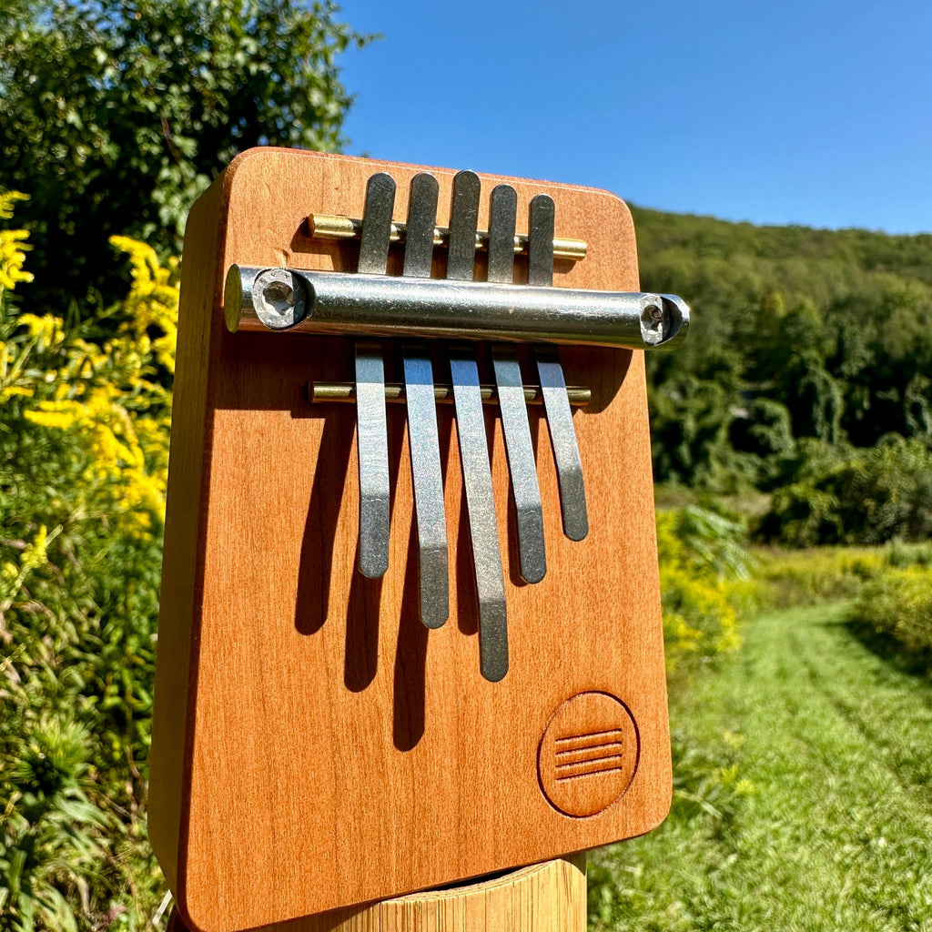 Hokema - B5 Pocket Kalimba in 4 different Intuitive Soundscapes Tuning
