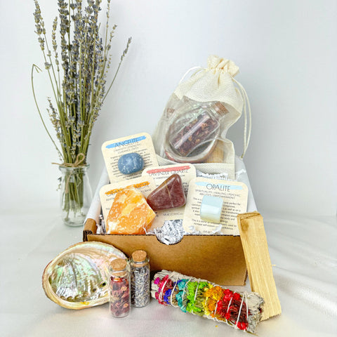 AphroZodiac - Aquarius Crystal Set for Motivation & Determination - Includes Aura Cleansing Kit