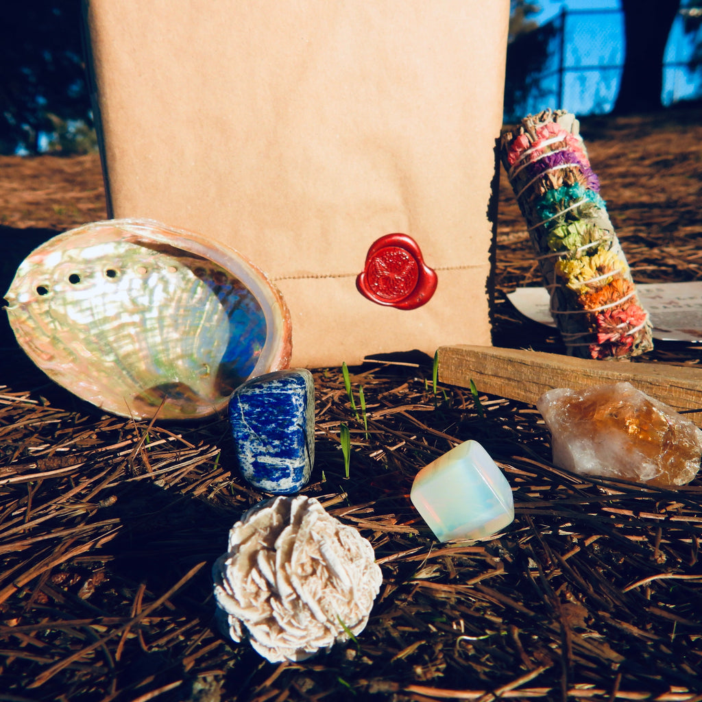 AphroZodiac - Gemini Crystal Set for Communication & Self Expression - Includes Aura Cleansing Kit