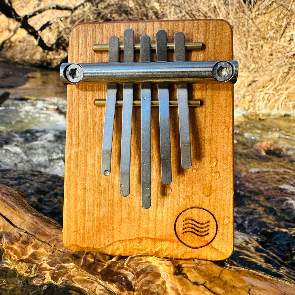 Hokema - B5 Pocket Kalimba in 4 different Intuitive Soundscapes Tuning